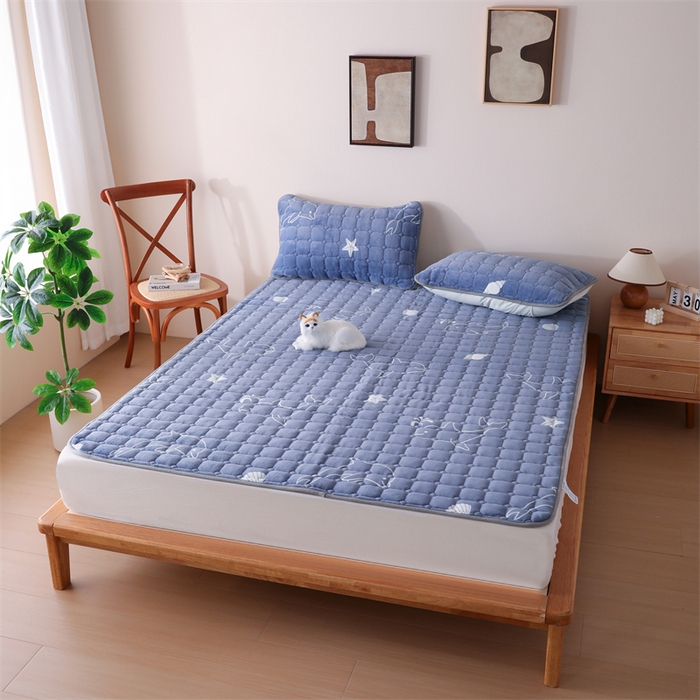 91家纺网 家纺一手货源 找家纺 凌云家纺 2025新款A类牛奶绒床垫软垫学生宿舍单人床褥可机洗 蓝海豚