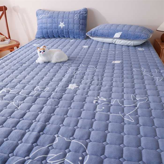 91家纺网 家纺一手货源 找家纺 凌云家纺 2025新款A类牛奶绒床垫软垫学生宿舍单人床褥可机洗 蓝海豚