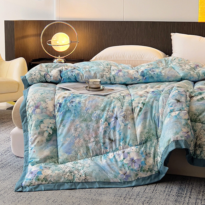 91家纺网 家纺一手货源 找家纺 亚龙工厂店 2024新款全棉数码印花鹿锦棉大豆冬被 江临仙境