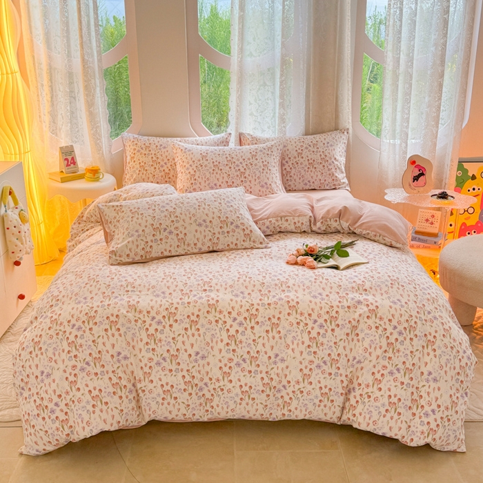 91家纺网 家纺一手货源 找家纺 千朵 2024新款全棉磨毛小清新印花四件套 桃之夭夭