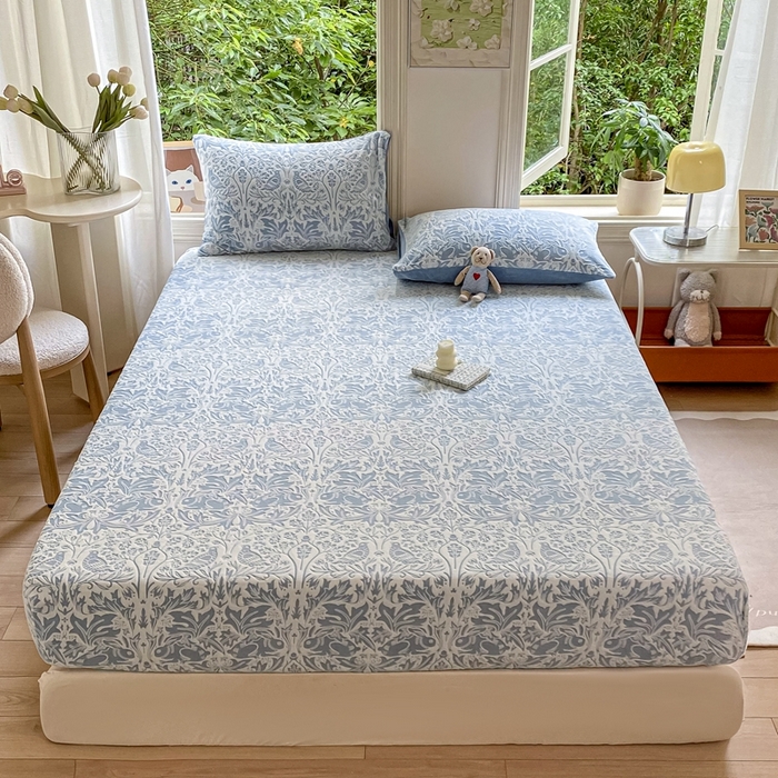 91家纺网 家纺一手货源 找家纺 大境 2024新款A类雕花绒牛奶绒床笠三件套单床笠宝宝绒婴儿绒 可可西里 蓝