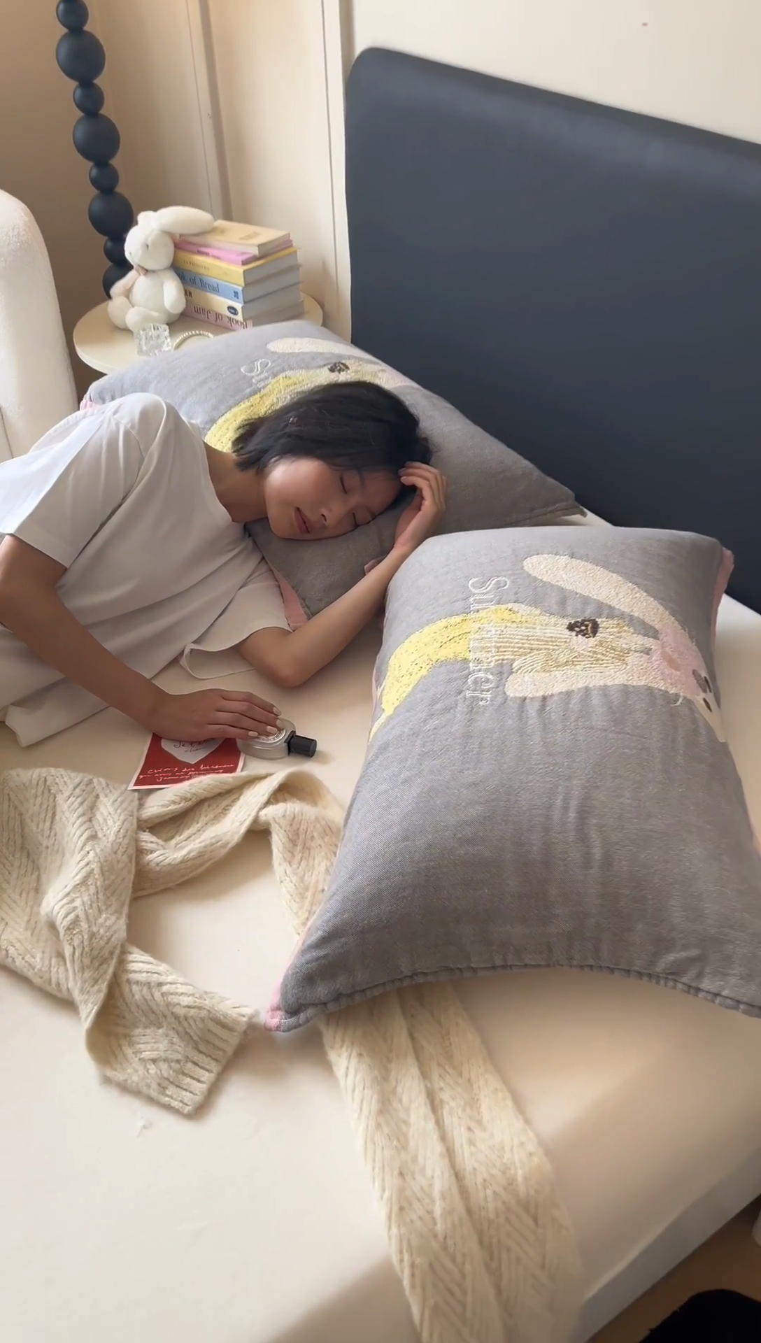 91家纺网 家纺一手货源 找家纺 麻依 2024新款纯棉纱布枕巾一对装全棉四层纱布54*78cm/对 兔儿女士