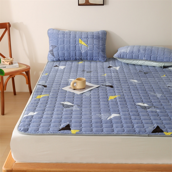 91家纺网 家纺一手货源 找家纺 凌云家纺 2025新款A类牛奶绒床垫软垫学生宿舍单人床褥可机洗 三角灰