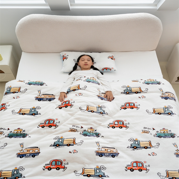 91家纺网 家纺一手货源 找家纺 艾佳宝贝 2024牛奶绒豆豆绒可拆式多功能防踢被 防踢被-巴士汽车