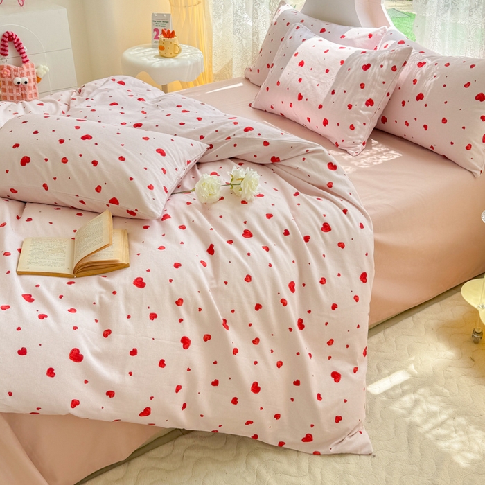 91家纺网 家纺一手货源 找家纺 千朵 2024新款全棉磨毛小清新印花四件套 心心相印