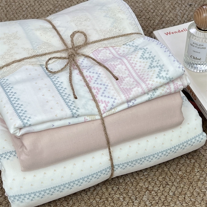 91家纺网 家纺一手货源 找家纺 2024新款全棉印花双层纱四件套--蕾丝花边款 甜心小姐