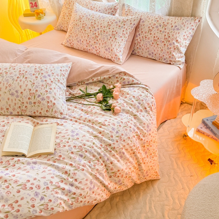 91家纺网 家纺一手货源 找家纺 千朵 2024新款全棉磨毛小清新印花四件套 桃之夭夭