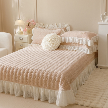 胜权家纺 2024秋冬新款法式牛奶绒蕾丝单床盖系列-爱丽丝 爱丽丝-奶油米