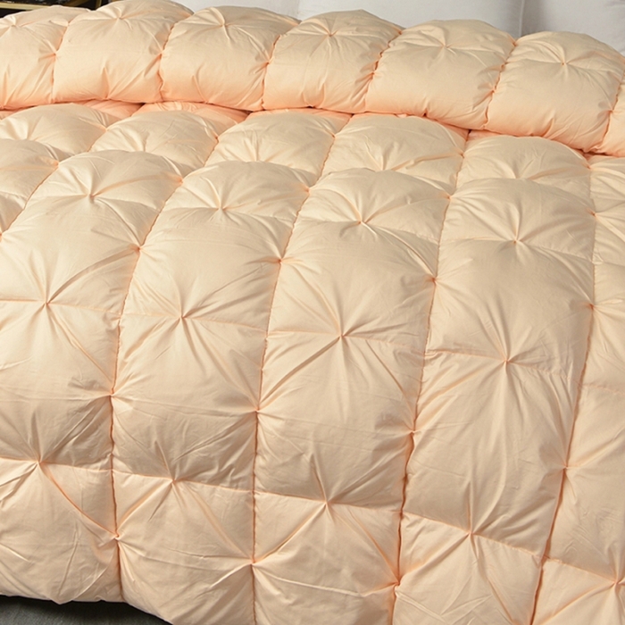 91家纺网 家纺一手货源 找家纺 兰言诺羽绒被 2025新款雅韵-全棉柔赛丝纽花羽绒被 金色