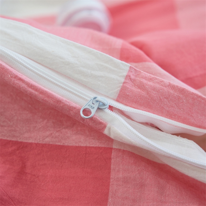 91家纺网 家纺一手货源 找家纺 三沁家居 2025新款格子色织全棉水洗棉四件套直播爆款量大价优 粉白大格