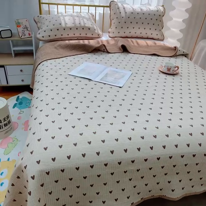 91家纺网 家纺一手货源 找家纺 2024新款棉加绒双面两用四季款床盖三件套细薇