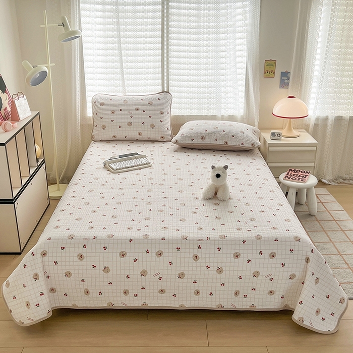 91家纺网 家纺一手货源 找家纺 沐纯家居 2025新款婴儿绒纯棉水洗床盖 樱桃派-奶咖