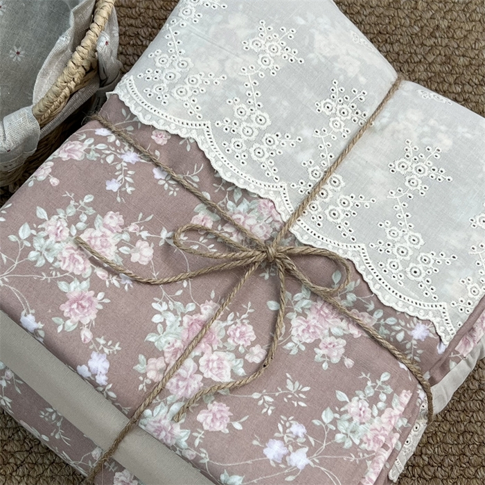 91家纺网 家纺一手货源 找家纺 2024新款全棉印花双层纱四件套--蕾丝花边款 微醺玫瑰