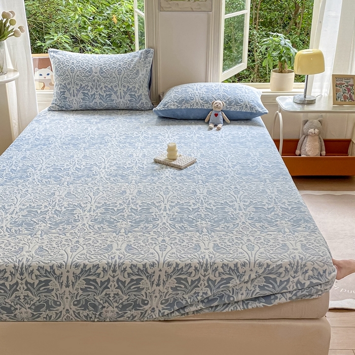 91家纺网 家纺一手货源 找家纺 大境 2024新款A类雕花绒牛奶绒床笠三件套单床笠宝宝绒婴儿绒 可可西里 蓝