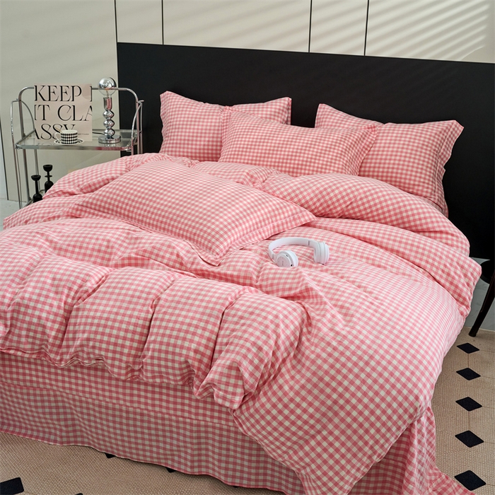 91家纺网 家纺一手货源 找家纺 三沁家居 2025新款格子色织全棉水洗棉四件套直播爆款量大价优 粉白小格