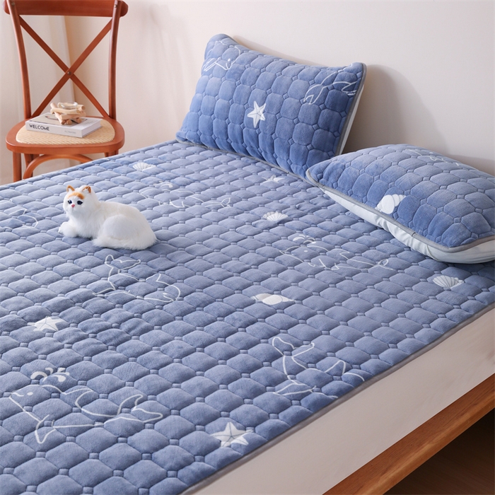 91家纺网 家纺一手货源 找家纺 凌云家纺 2025新款A类牛奶绒床垫软垫学生宿舍单人床褥可机洗 蓝海豚