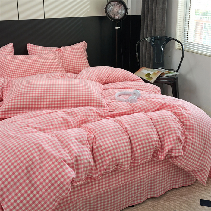 91家纺网 家纺一手货源 找家纺 三沁家居 2025新款格子色织全棉水洗棉四件套直播爆款量大价优 粉白小格