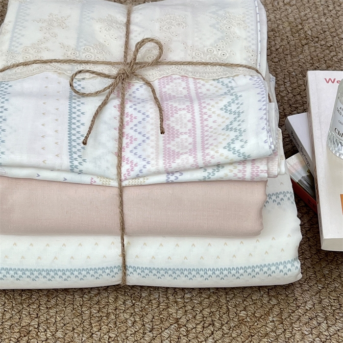 91家纺网 家纺一手货源 找家纺 2024新款全棉印花双层纱四件套--蕾丝花边款 甜心小姐