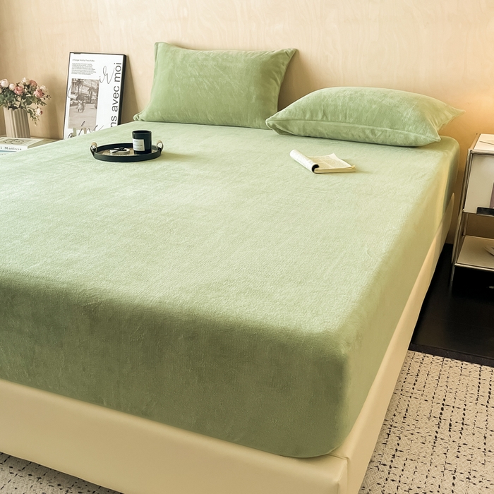 91家纺网 家纺一手货源 找家纺 卢赛尔 2025新款高克重200g牛奶绒单床笠 梦娜-草绿色