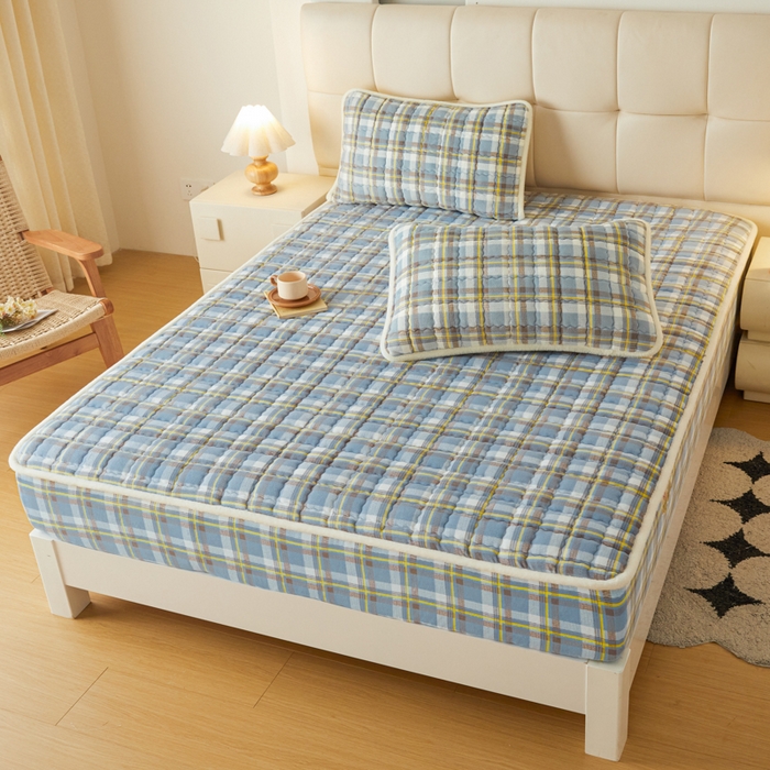 91家纺网 家纺一手货源 找家纺 鑫钰 2024新款A类无印风牛奶绒大豆夹棉床笠-暖格 暖格-简希蓝