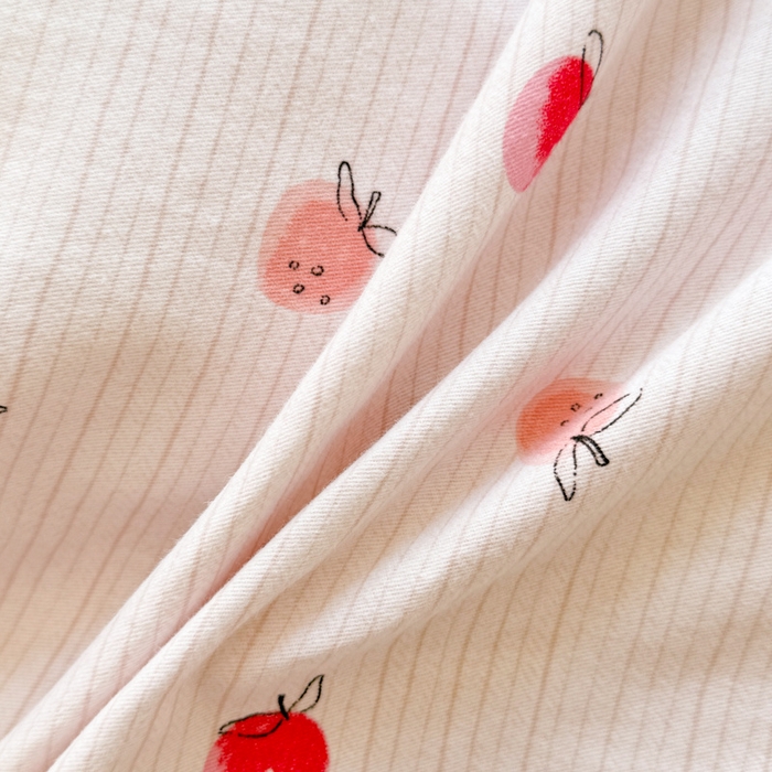 91家纺网 家纺一手货源 找家纺 千朵 2024新款全棉磨毛小清新印花四件套 小草莓