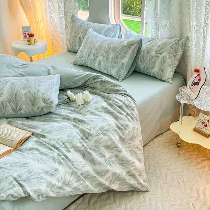 91家纺网 家纺一手货源 找家纺 千朵 2024新款全棉磨毛小清新印花四件套 羽裳绿