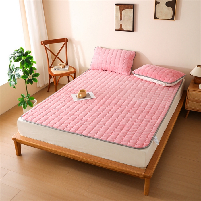 91家纺网 家纺一手货源 找家纺 凌云家纺 2025新款A类牛奶绒床垫软垫学生宿舍单人床褥可机洗 桃花粉