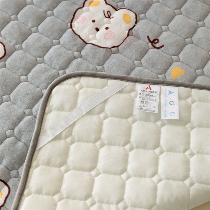 91家纺网 家纺一手货源 找家纺 凌云家纺 2025新款A类牛奶绒床垫软垫学生宿舍单人床褥可机洗 眯眯熊