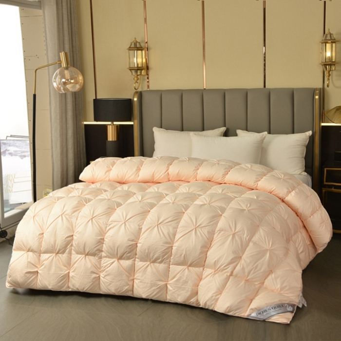 91家纺网 家纺一手货源 找家纺 兰言诺羽绒被 2025新款雅韵-全棉柔赛丝纽花羽绒被 金色