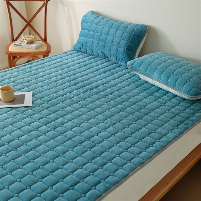 91家纺网 家纺一手货源 找家纺 凌云家纺 2025新款A类牛奶绒床垫软垫学生宿舍单人床褥可机洗 青于蓝