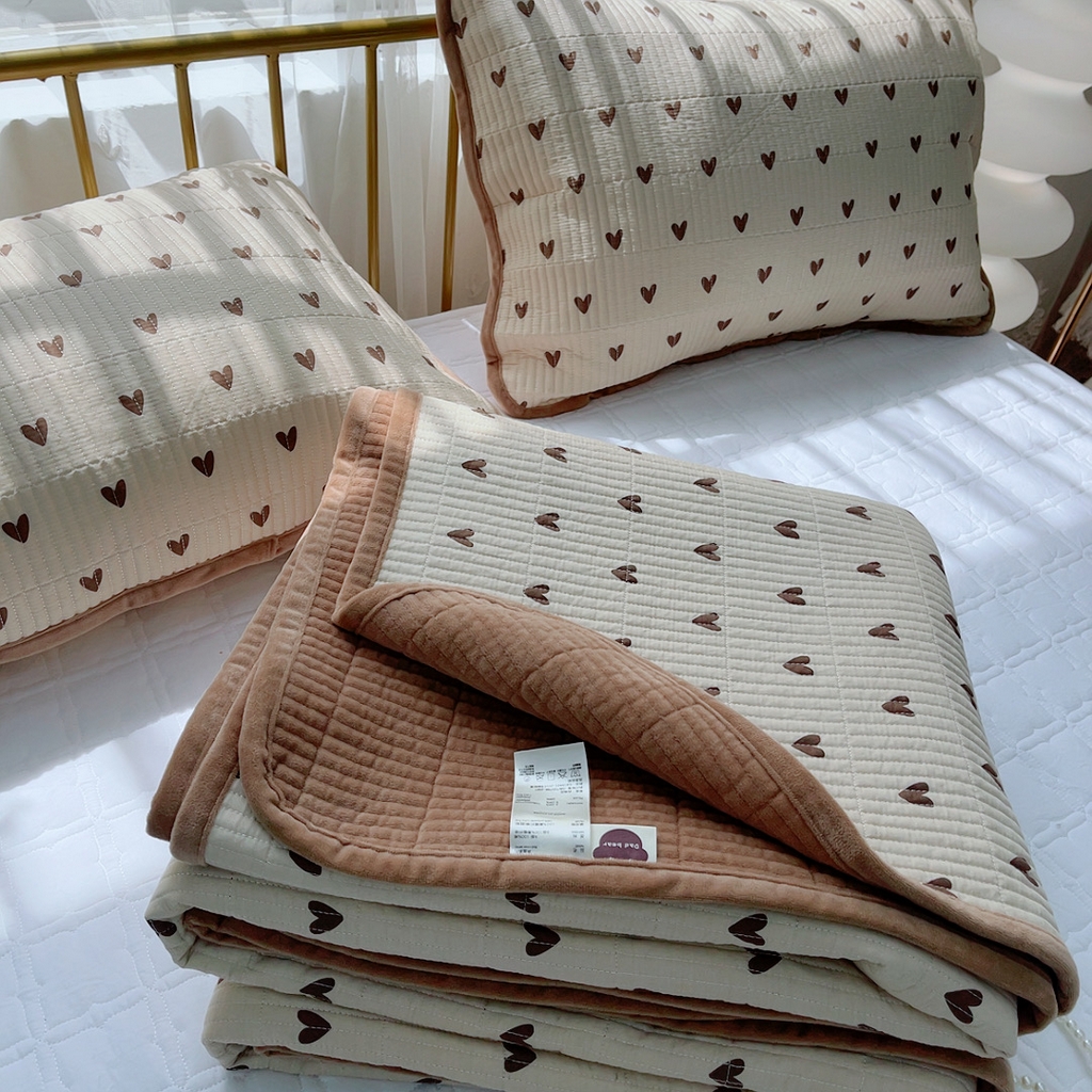 91家纺网 家纺一手货源 找家纺 2024新款棉加绒双面两用四季款床盖三件套细薇