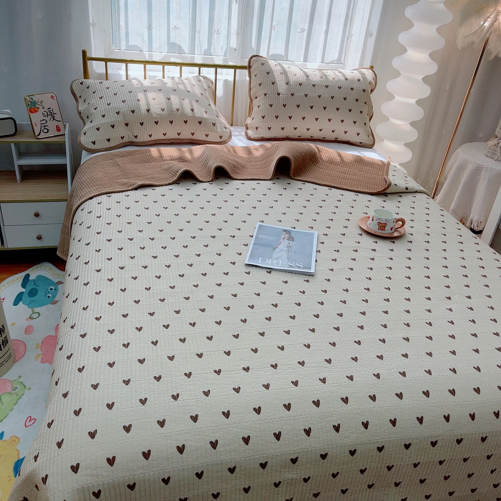 91家纺网 家纺一手货源 找家纺 2024新款棉加绒双面两用四季款床盖三件套细薇