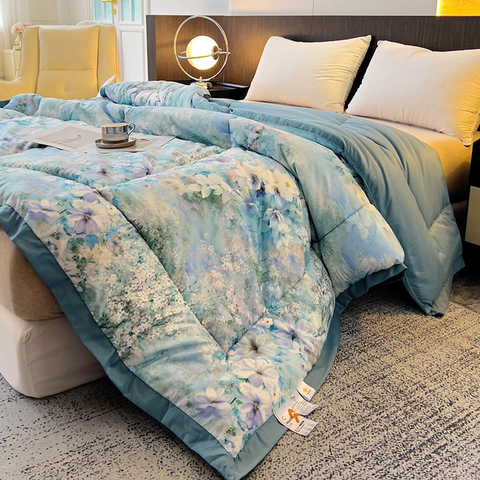 91家纺网 家纺一手货源 找家纺 亚龙工厂店 2024新款全棉数码印花鹿锦棉大豆冬被 江临仙境