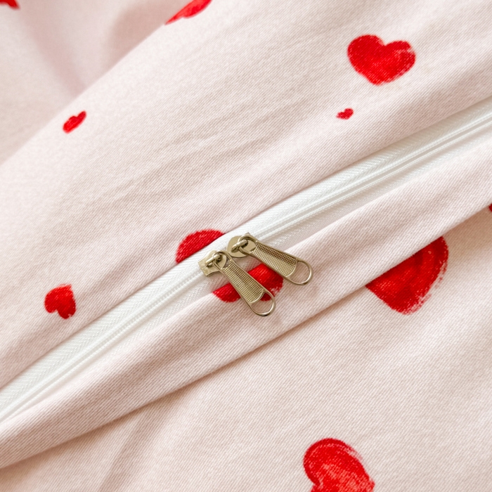 91家纺网 家纺一手货源 找家纺 千朵 2024新款全棉磨毛小清新印花四件套 心心相印