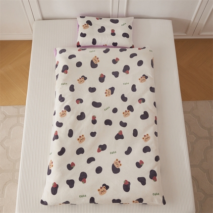 艾佳宝贝 2024牛奶绒豆豆绒可拆式多功能防踢被 防踢被-多彩草莓熊