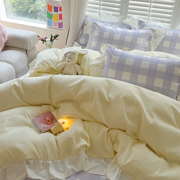 91家纺网 家纺一手货源 找家纺 桃心家居 2024新款A类亲肤舒适软糯云柔水洗棉化纤韩版奶油格子撞色水洗棉系列四件套 水洗棉花边-H黄黄紫格