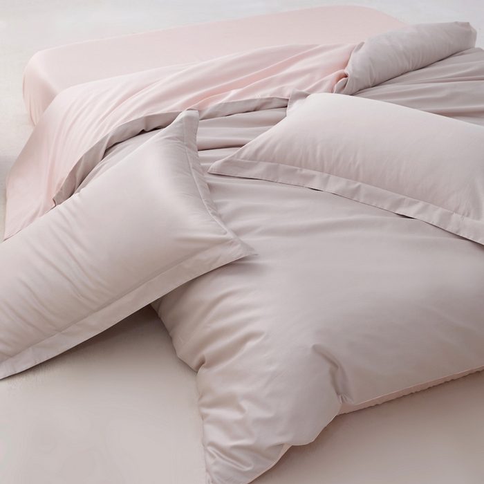 91家纺网 家纺一手货源 找家纺 轩和家居 2024新款A类50S贡缎长绒棉单被套系列 迷雾灰+夏恋粉