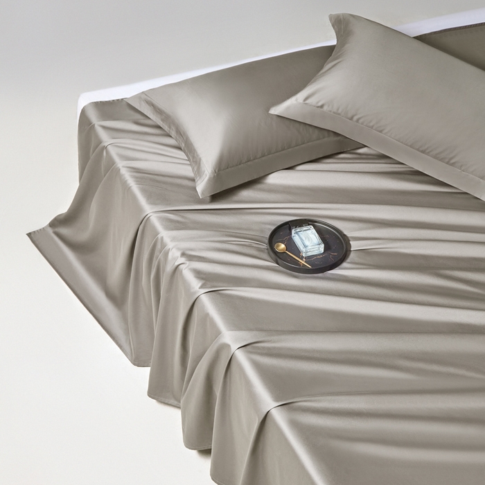 91家纺网 家纺一手货源 找家纺 轩和家居 2024新款A类50S贡缎长绒棉单床单系列 梦境灰