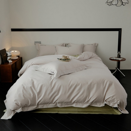 91家纺网 家纺一手货源 找家纺 （总）EH家居 2024新款见山系列全棉简绣双拼四件套