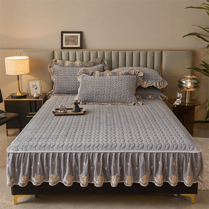 91家纺网 家纺一手货源 找家纺 恒爱家纺 2024新款初黛宝宝绒系列单床笠 绅士灰