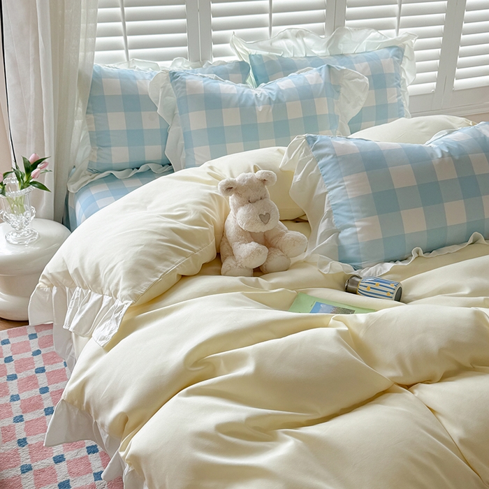 91家纺网 家纺一手货源 找家纺 桃心家居 2024新款A类亲肤舒适软糯云柔水洗棉化纤韩版奶油格子撞色水洗棉系列四件套 水洗棉花边-H黄黄蓝格