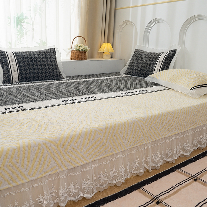 91家纺网 家纺一手货源 找家纺 冬然 2024新款牛奶绒床盖榻榻米床盖炕盖卢卡西