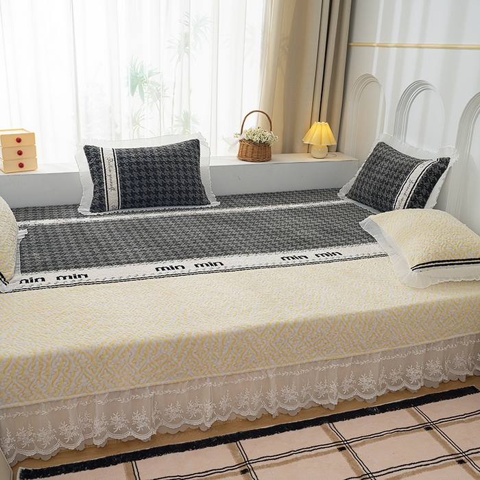 91家纺网 家纺一手货源 找家纺 冬然 2024新款牛奶绒床盖榻榻米床盖炕盖卢卡西