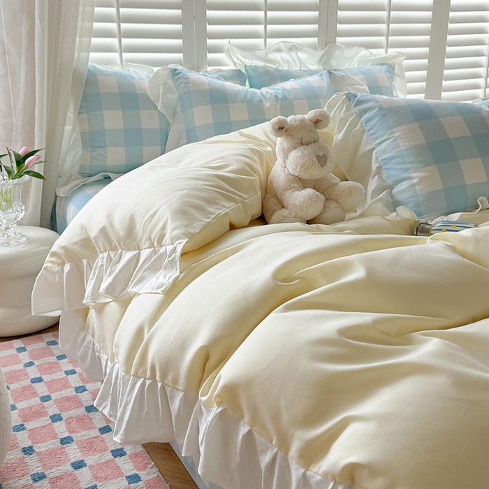 91家纺网 家纺一手货源 找家纺 桃心家居 2024新款A类亲肤舒适软糯云柔水洗棉化纤韩版奶油格子撞色水洗棉系列四件套 水洗棉花边-H黄黄蓝格