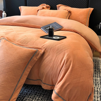 91家纺网 家纺一手货源 找家纺 家居1号 2024新款230克全消光牛奶绒立体烂花四件套-奥地利 奥地利-靓橙