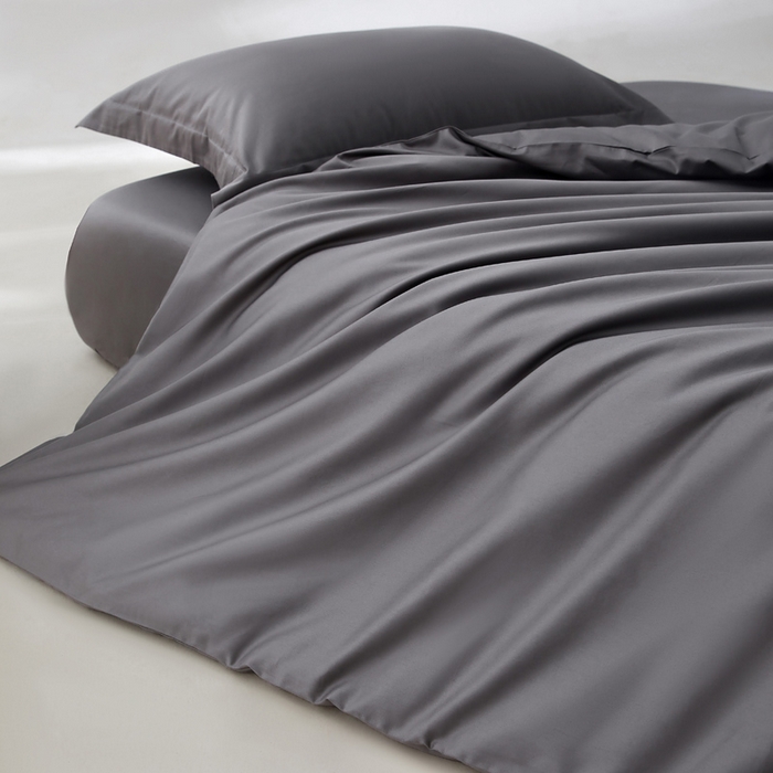 91家纺网 家纺一手货源 找家纺 轩和家居 2024新款A类50S贡缎长绒棉单被套系列 梦境灰