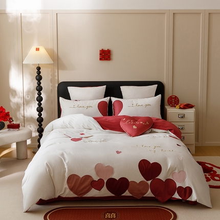 91家纺网 家纺一手货源 找家纺 （总）星野 2024秋冬新款100支长绒棉加厚磨毛刺绣贴布绣四件套-爱浪漫