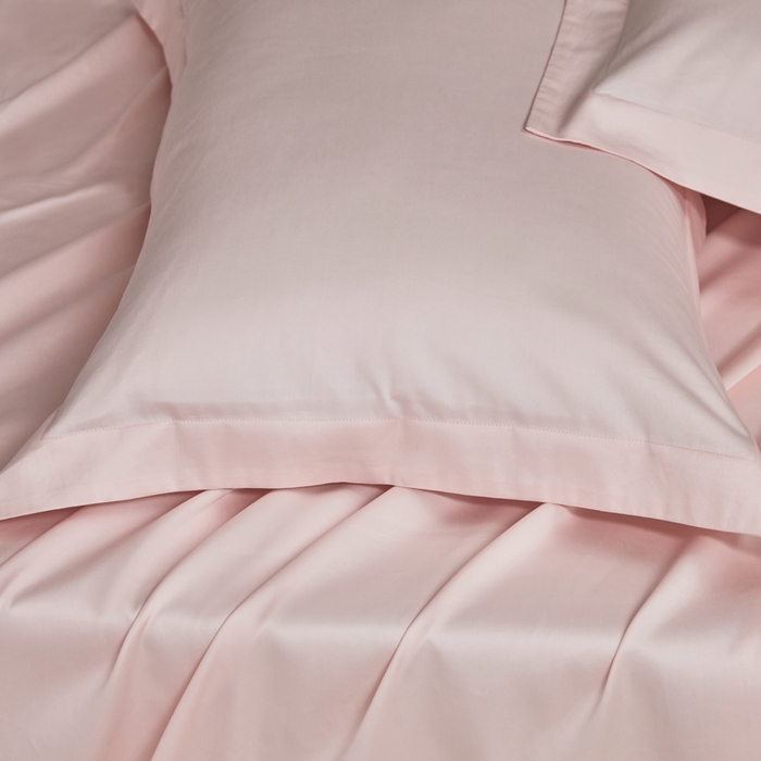 91家纺网 家纺一手货源 找家纺 轩和家居 2024新款A类50S贡缎长绒棉单枕套系列 蜜桃粉