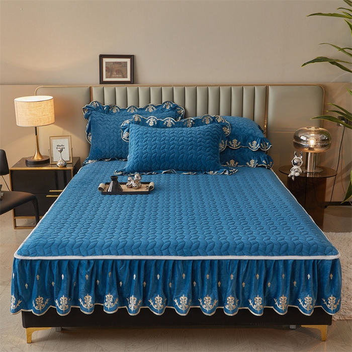 91家纺网 家纺一手货源 找家纺 恒爱家纺 2024新款初黛宝宝绒系列四件套 宾利蓝