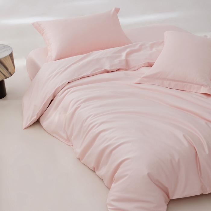 91家纺网 家纺一手货源 找家纺 轩和家居 2024新款A类50S贡缎长绒棉单被套系列 夏恋粉